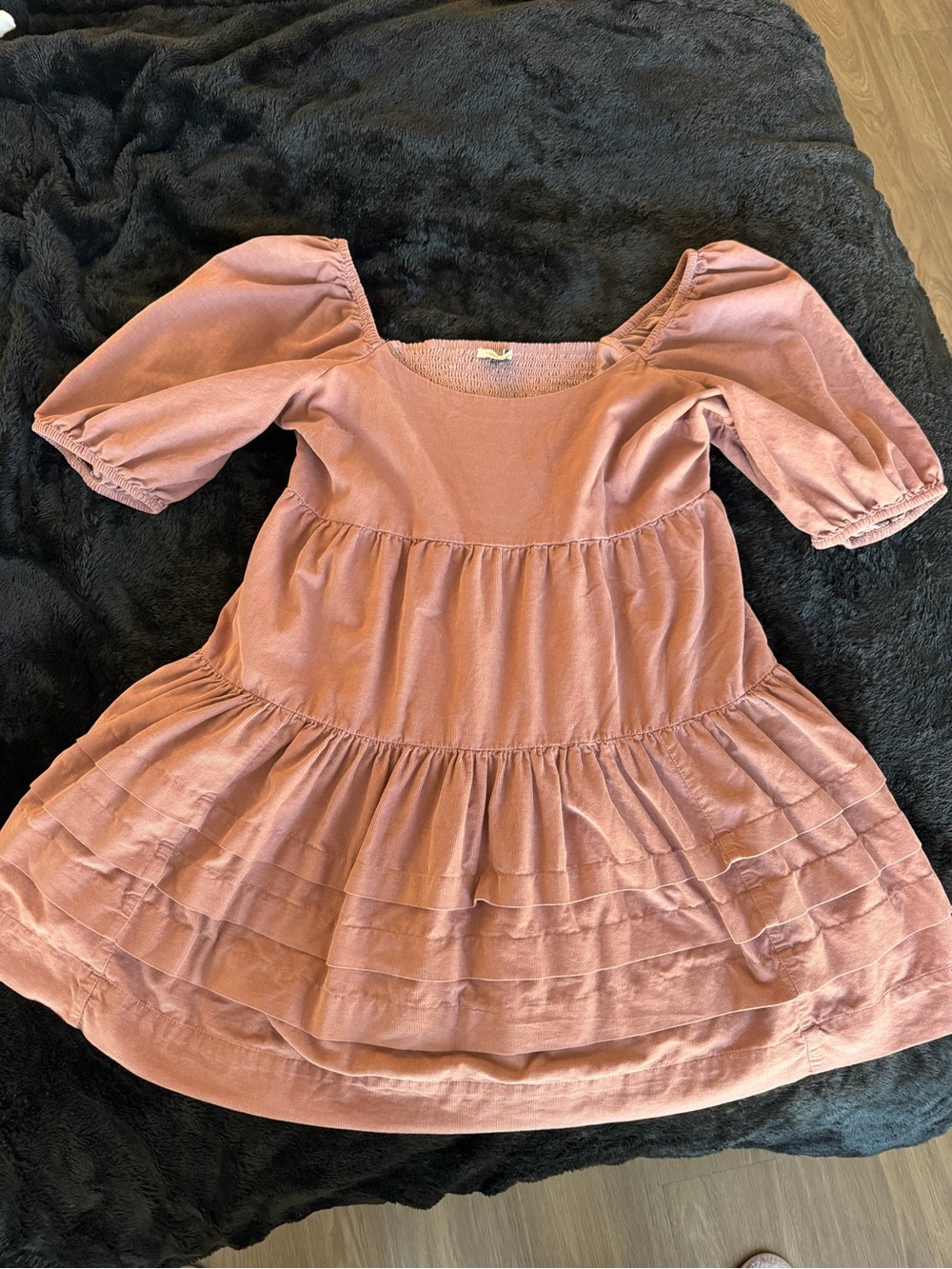 American Eagle Outfitters Tiered Puff-Sleeve Mini Dress - Rose